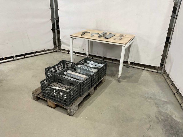 Partij diversen - afbeelding 1 van  8