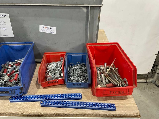 Partij diversen - afbeelding 2 van  7