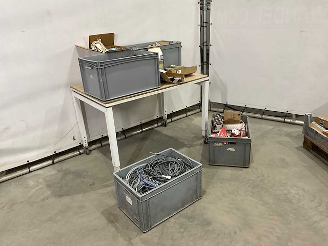 Partij diversen - afbeelding 2 van  8