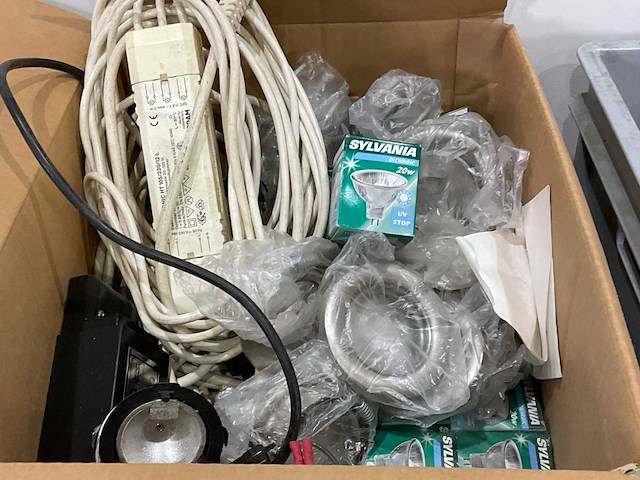 Partij diversen - afbeelding 7 van  8