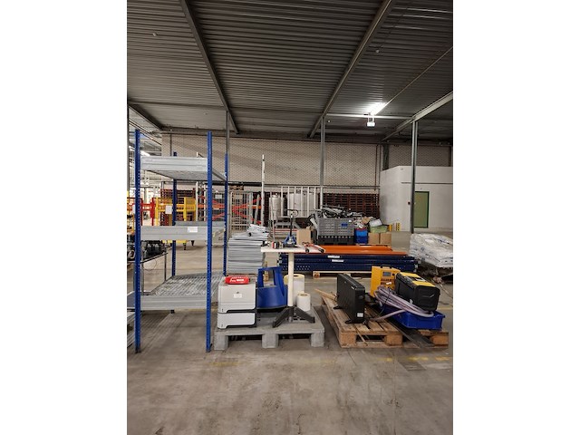 Partij diversen - afbeelding 1 van  14