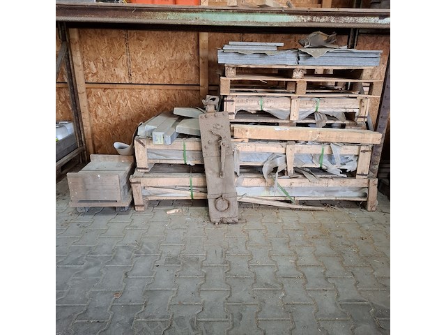 Partij diversen - afbeelding 1 van  6