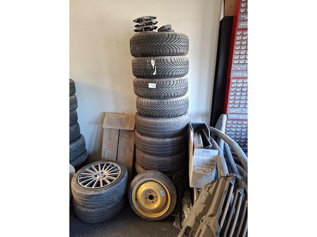 Partij diversen - afbeelding 8 van  23