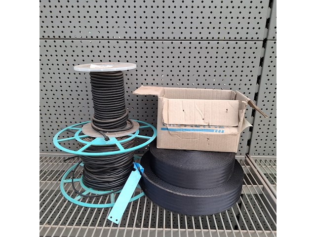 Partij diversen - afbeelding 13 van  30