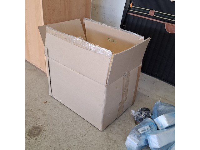 Partij diversen - afbeelding 17 van  32