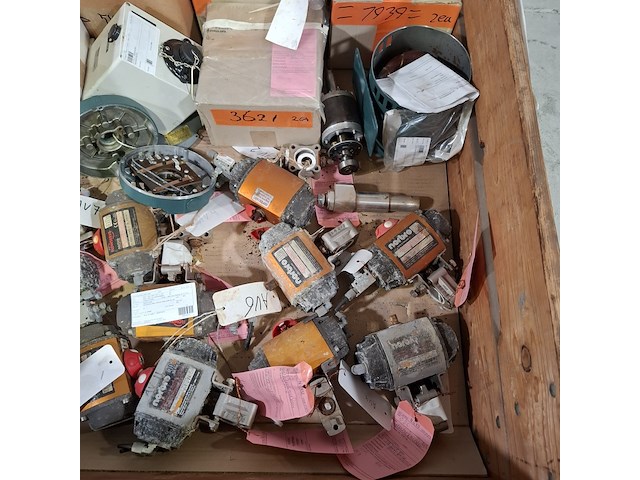 Partij diversen - afbeelding 4 van  7