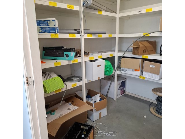 Partij diversen - afbeelding 14 van  20