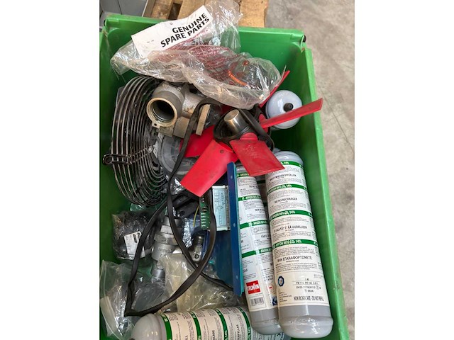 Partij diversen - afbeelding 1 van  7