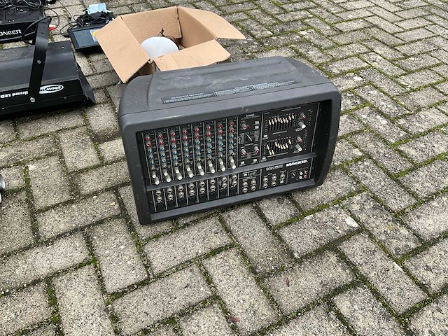 Partij dj materiaal - afbeelding 12 van  25