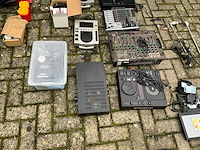 Partij dj materiaal - afbeelding 24 van  25