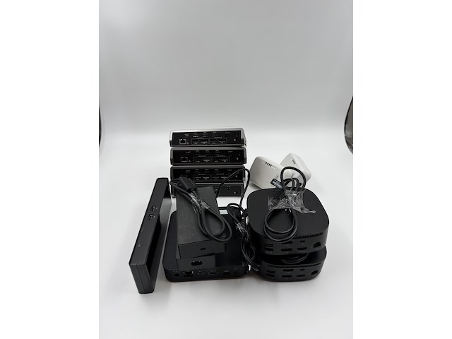 Partij dockingstations, mini pc & netwerk accessoires, o.a. targus, hp, microsoft, minix, zwart/grijs, 2018-2021 - afbeelding 1 van  8