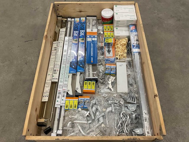 Partij doe-het-zelf & verbouw - afbeelding 1 van  9