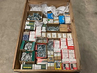 Partij doe-het-zelf & verbouw - afbeelding 1 van  9