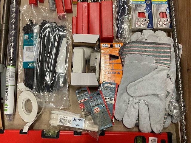 Partij doe-het-zelf & verbouw - afbeelding 2 van  12