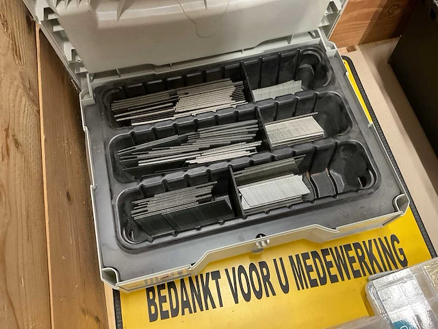 Partij doe-het-zelf & verbouw - afbeelding 9 van  12