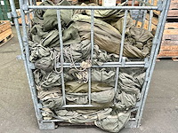 Partij doeken en lakens - afbeelding 1 van  4