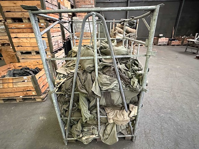 Partij doeken en lakens - afbeelding 4 van  4