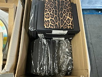 Partij dolce & gabbana tablet hoezen (38x) - afbeelding 8 van  8
