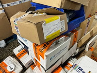 Partij dom/abus/axa/cisa deurbeslag - afbeelding 6 van  8