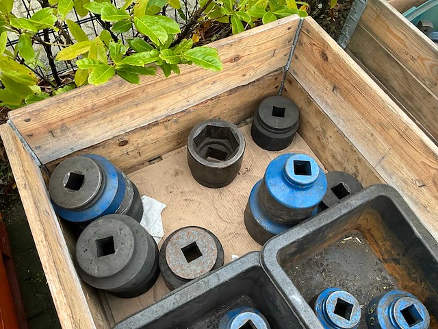 Partij doppen & ring / steek sleutels div. steek - afbeelding 6 van  18