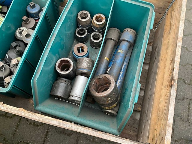 Partij doppen & ring / steek sleutels div. steek - afbeelding 8 van  18