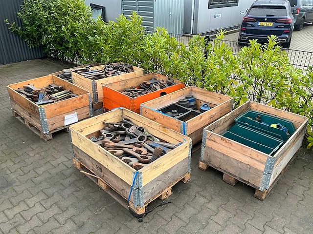 Partij doppen & ring / steek sleutels div. steek - afbeelding 11 van  18