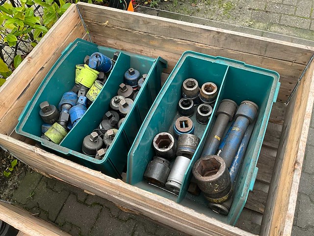 Partij doppen & ring / steek sleutels div. steek - afbeelding 16 van  18