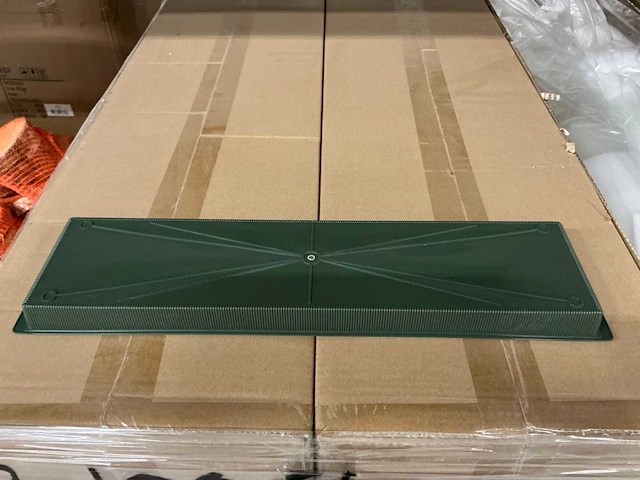 Partij double brick tray 50x12x3cm green (280x) - afbeelding 1 van  6