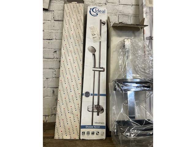 Partij douchesets en badkameraccessoires, w.o. hansgrohe, ideal, scheffer - afbeelding 3 van  9