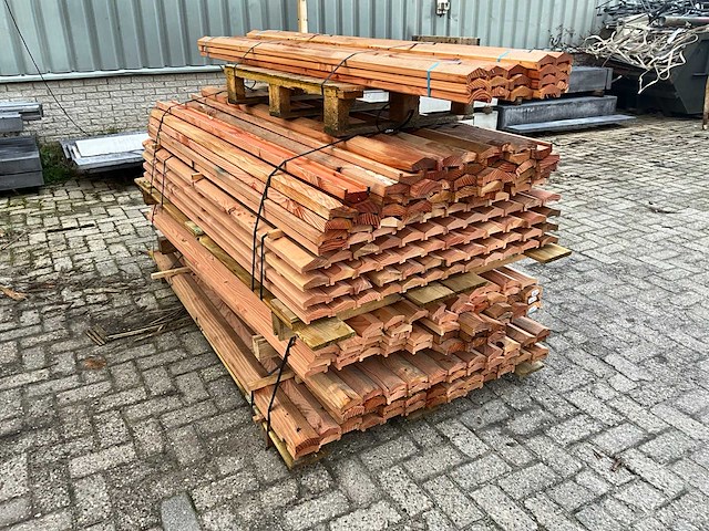 Partij douglas afdekhout 180 cm - afbeelding 2 van  6