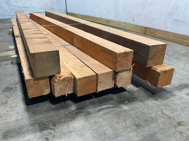 Partij douglas balken - 240-300 cm - afbeelding 2 van  10