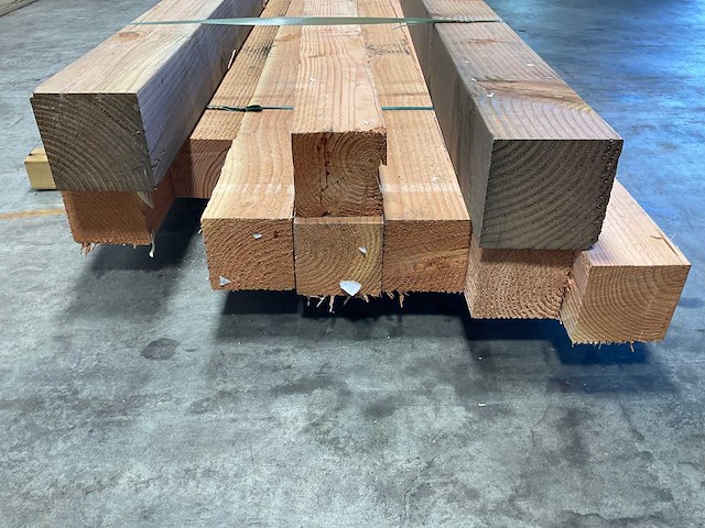 Partij douglas balken - 240-300 cm - afbeelding 4 van  10