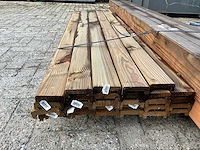 Partij douglas balken en afdeklatten - afbeelding 5 van  6
