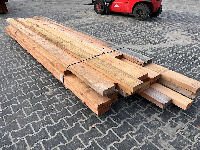 Partij douglas balken - afbeelding 1 van  4