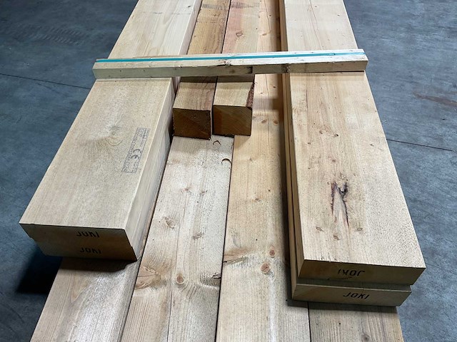 Partij douglas en vurenhout 500-750 cm - afbeelding 9 van  12