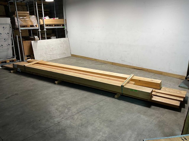 Partij douglas en vurenhout 500-750 cm - afbeelding 1 van  2