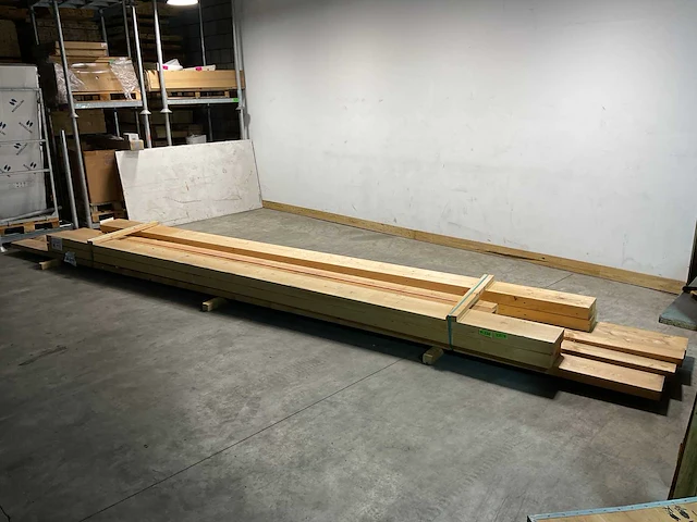 Partij douglas en vurenhout 500-750 cm - afbeelding 1 van  13