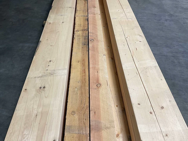 Partij douglas en vurenhout 500-750 cm - afbeelding 9 van  13