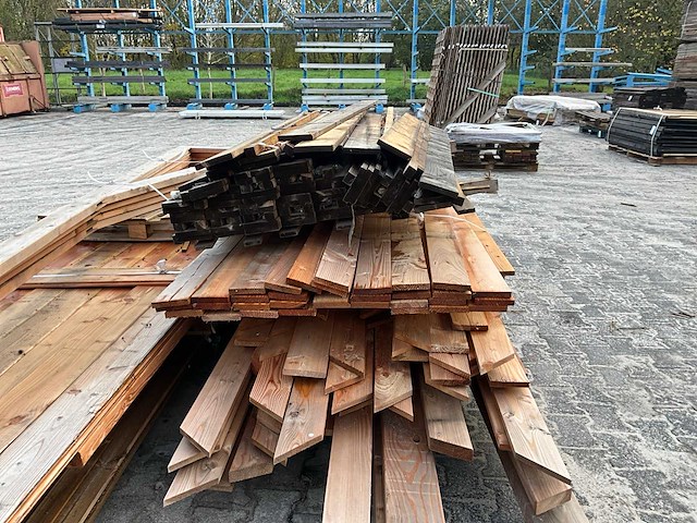 Partij dóuglas & grenen tuinhout - afbeelding 5 van  13