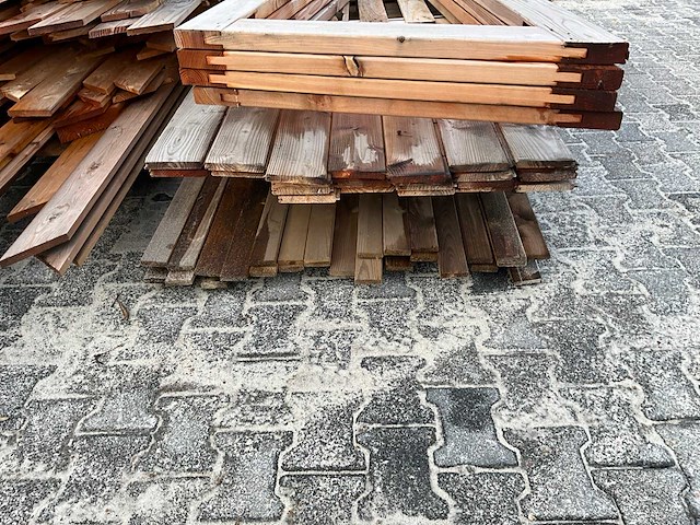 Partij dóuglas & grenen tuinhout - afbeelding 12 van  13