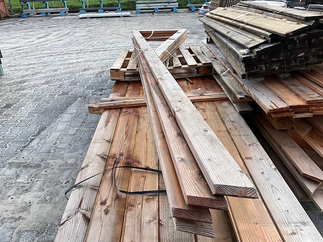 Partij dóuglas & grenen tuinhout - afbeelding 13 van  13