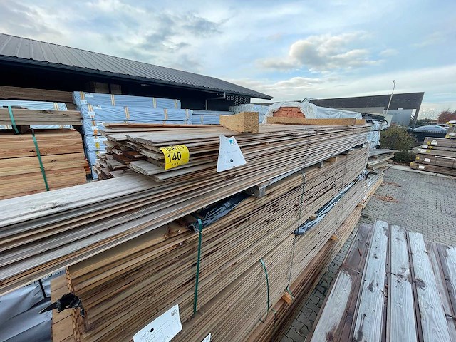 Partij douglas profielen 5000x175x18mm - afbeelding 2 van  3