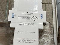 Partij dozen met opdruk - afbeelding 2 van  2