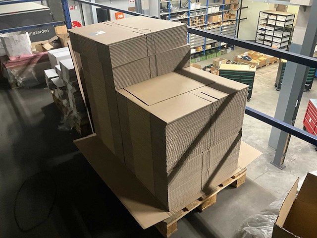 Partij dozen - afbeelding 4 van  6