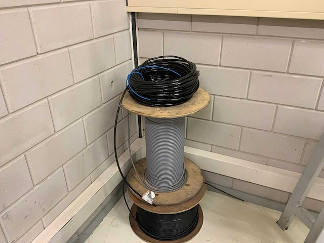 Partij draad en kabel - afbeelding 4 van  12