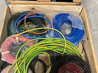 Partij draad en kabels - afbeelding 2 van  4