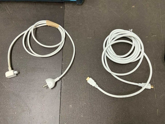 Partij draad, kabels & snoeren - afbeelding 5 van  7