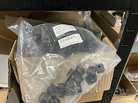 Partij draadkammen, koppelstukjes en afdichtprofielen - afbeelding 7 van  7