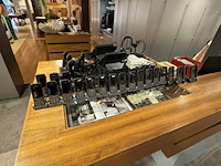 Partij draadloze telefoons en toebehoren siemens, gigaset - afbeelding 1 van  10