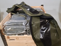 Partij draagtassen t.b.v. tent - afbeelding 4 van  4